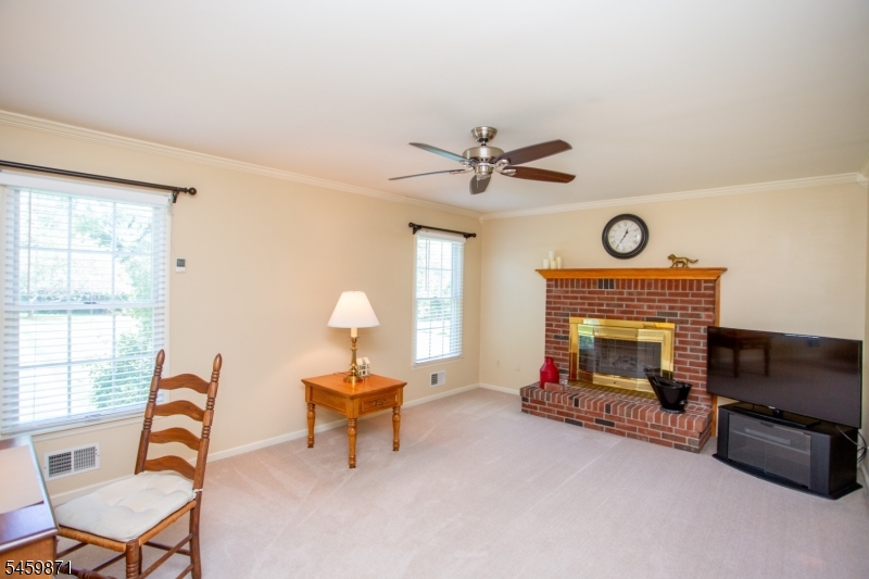 25 Farmhouse Rd Property Photo 17