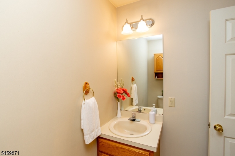 25 Farmhouse Rd Property Photo 20