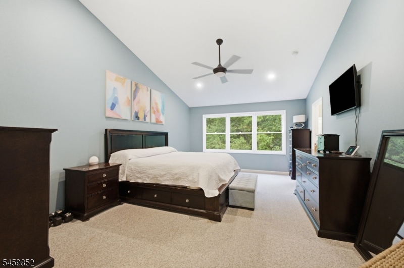 4 Hillside Ct Property Photo 23