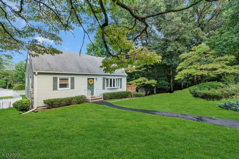 10 Park Ter Property Photo 6
