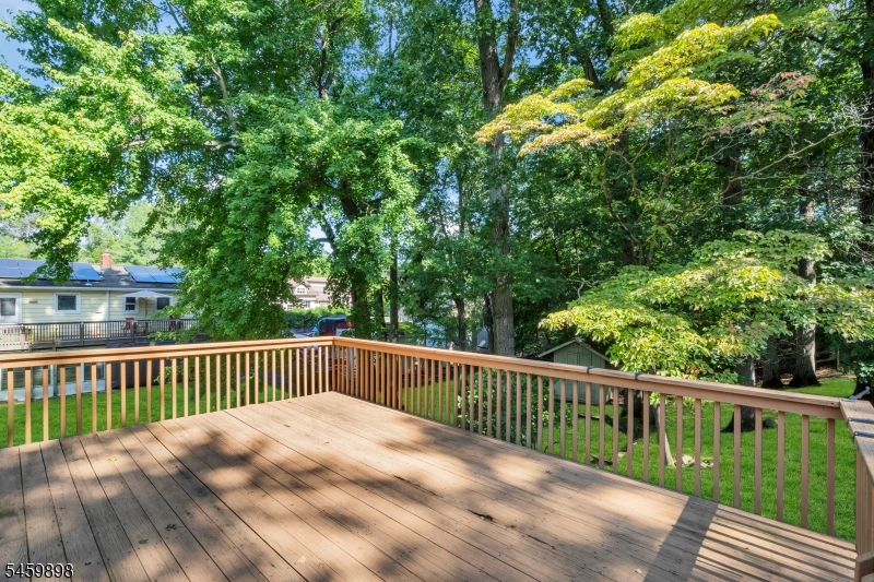 10 Park Ter Property Photo 29