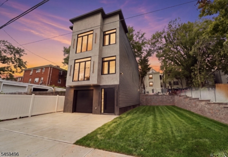 77 Brookside Ave Property Photo 39