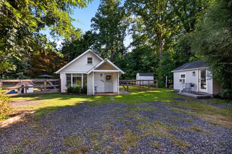 433 Wheeler Pl Property Photo 28