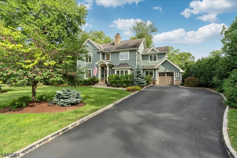 1349 Birch Hill Rd Property Photo 1