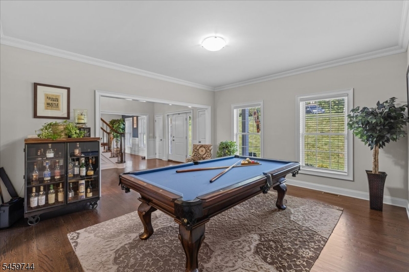 5 Thames Ln Property Photo 6