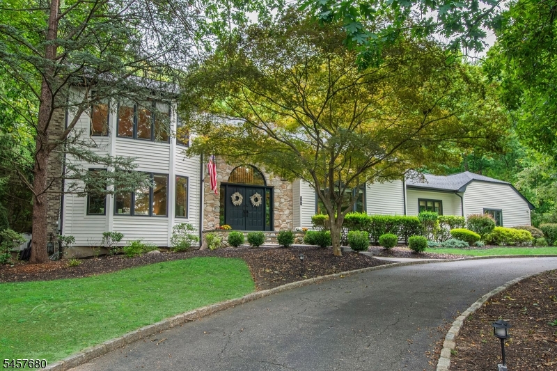27 Alize Dr Property Photo 1