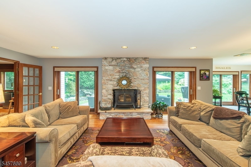 27 Alize Dr Property Photo 14