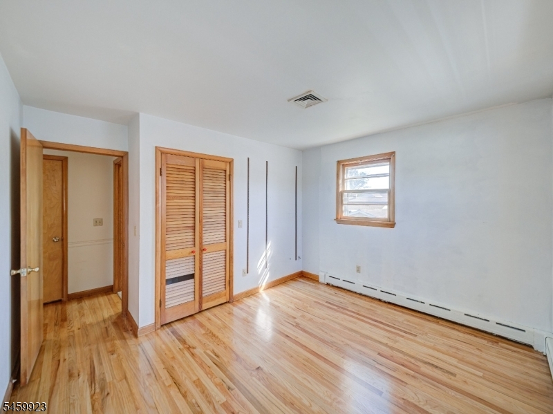 331 W Frech Ave Property Photo 12