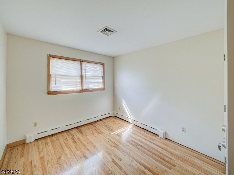 331 W Frech Ave Property Photo 13