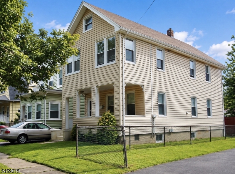 509 Roosevelt St Property Photo 1
