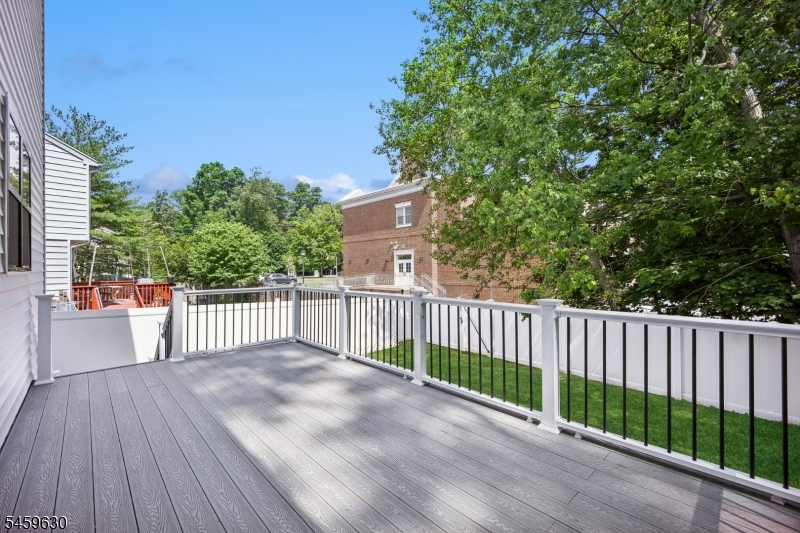 5 Briar Cliff Rd Property Photo 42