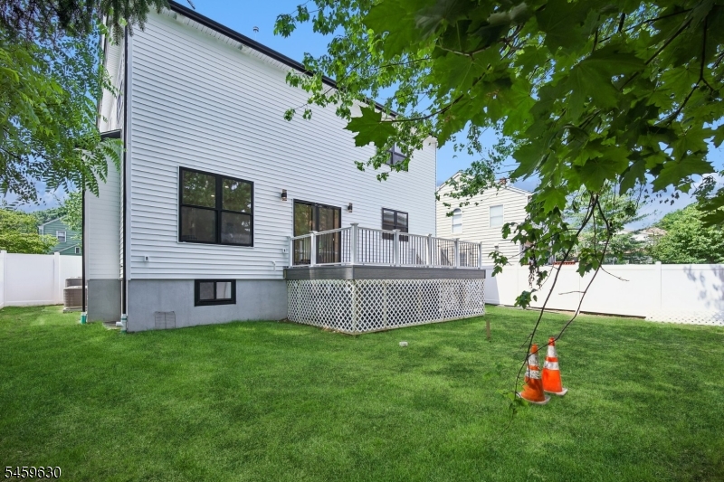 5 Briar Cliff Rd Property Photo 47