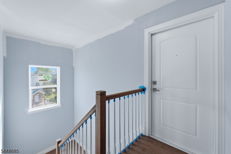 339 Court St Property Photo 3