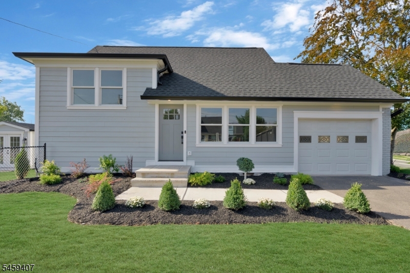 7 Mastogen Dr Property Photo 1