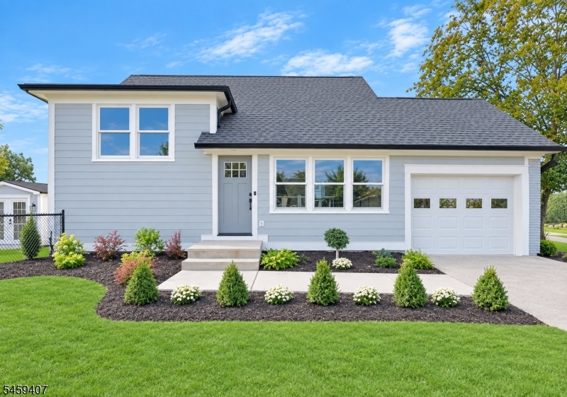 7 Mastogen Dr Property Photo 1
