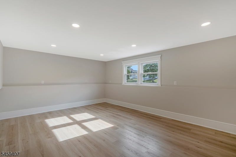 7 Mastogen Dr Property Photo 18