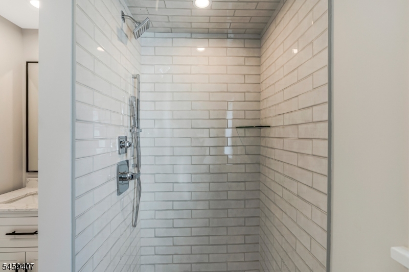 7 Mastogen Dr Property Photo 21