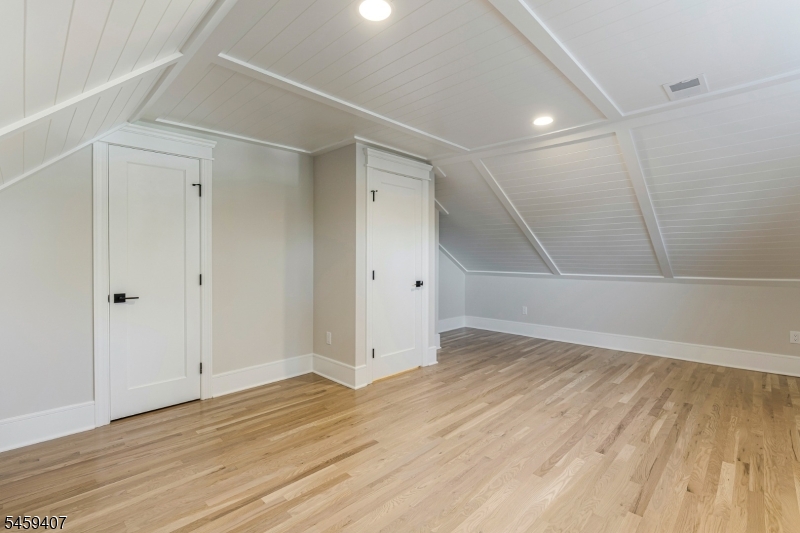 7 Mastogen Dr Property Photo 25