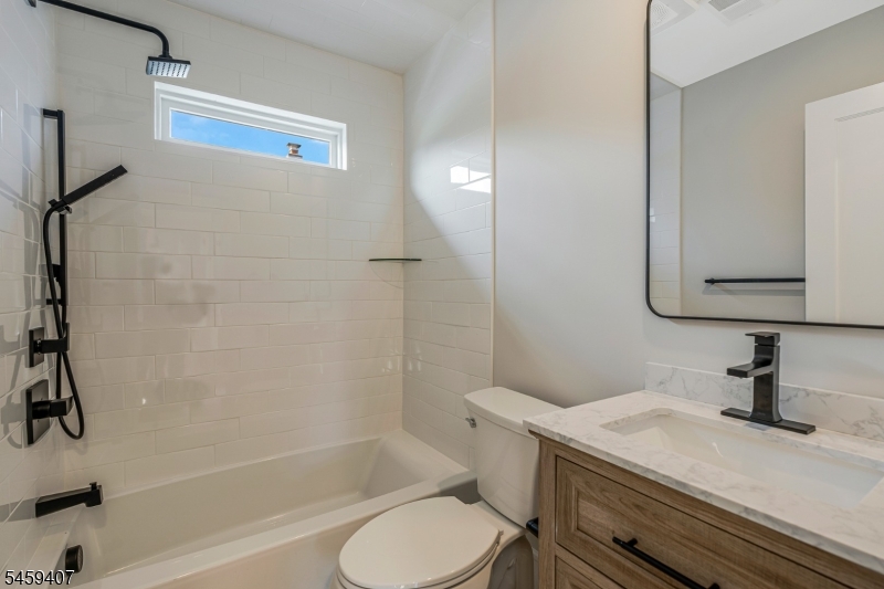 7 Mastogen Dr Property Photo 26