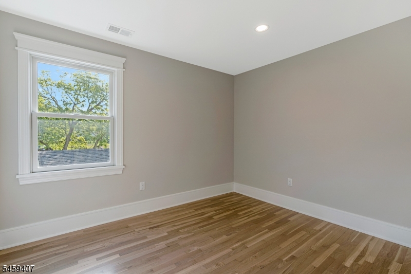 7 Mastogen Dr Property Photo 30