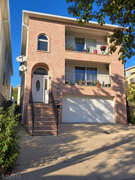 138 Malvern St Property Photo 1
