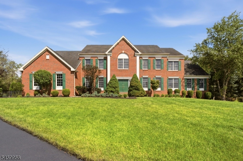 3 Longbow Ter Property Photo 1