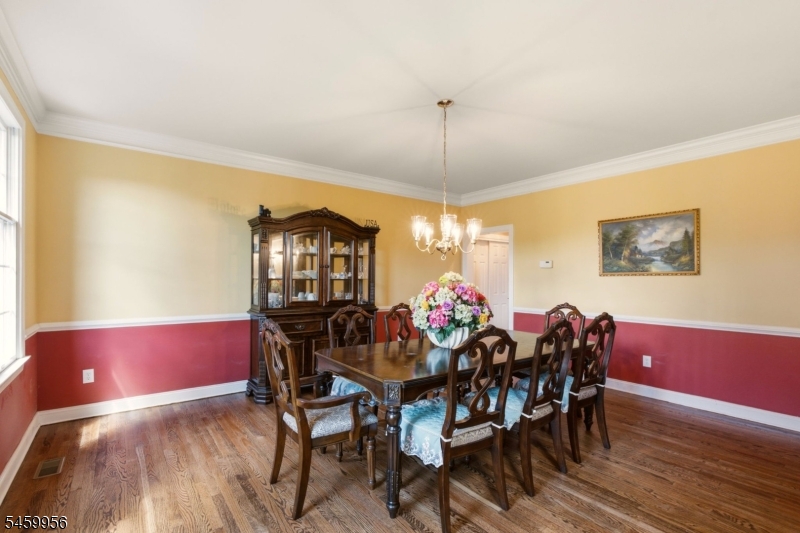 3 Longbow Ter Property Photo 19