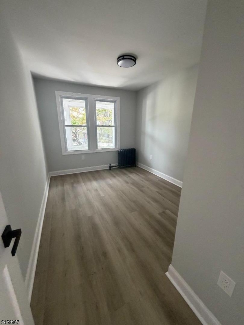 534 Morris St Property Photo 3