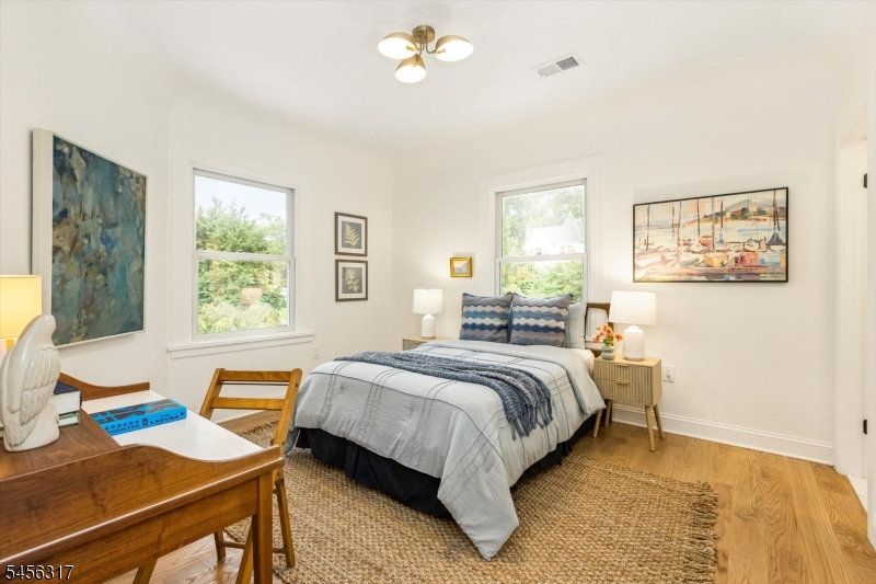 26 Appleton Pl Property Photo 33