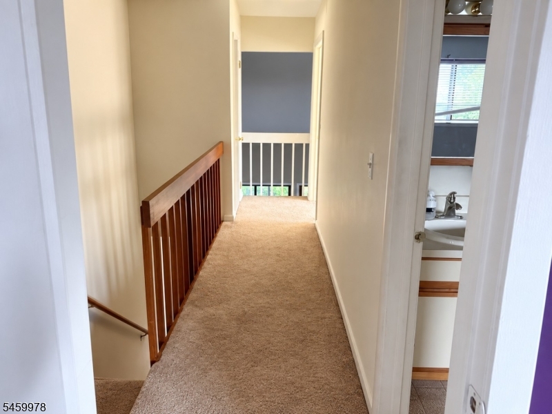 1 Oriole Ter Property Photo 8