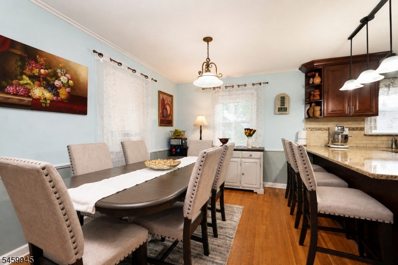 2522 Branford Ave Property Photo 7