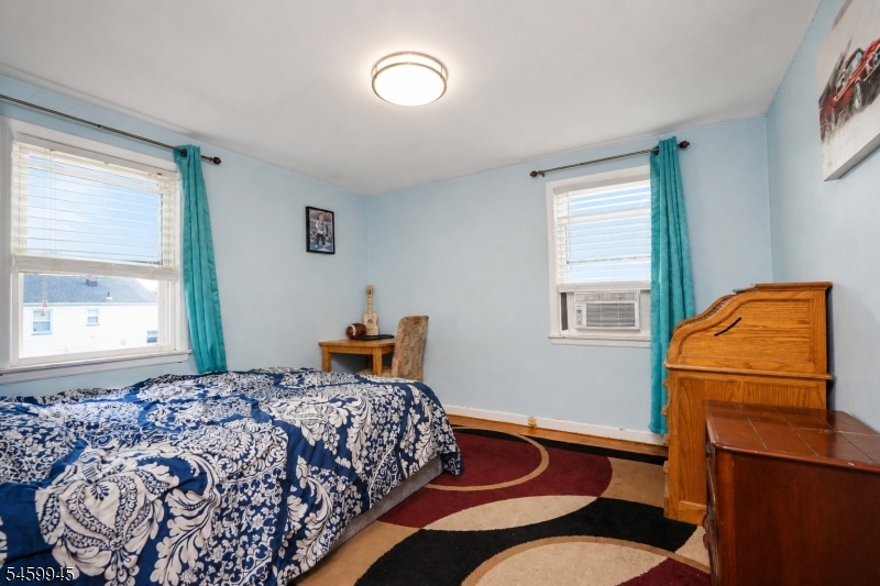 2522 Branford Ave Property Photo 19
