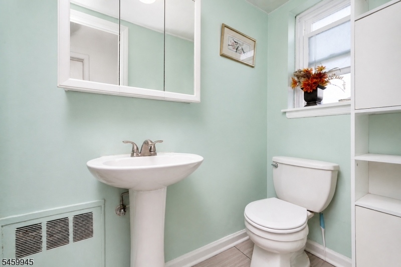 2522 Branford Ave Property Photo 23
