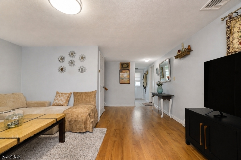 2522 Branford Ave Property Photo 27
