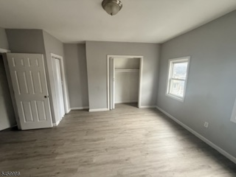231 Amherst St Property Photo 11