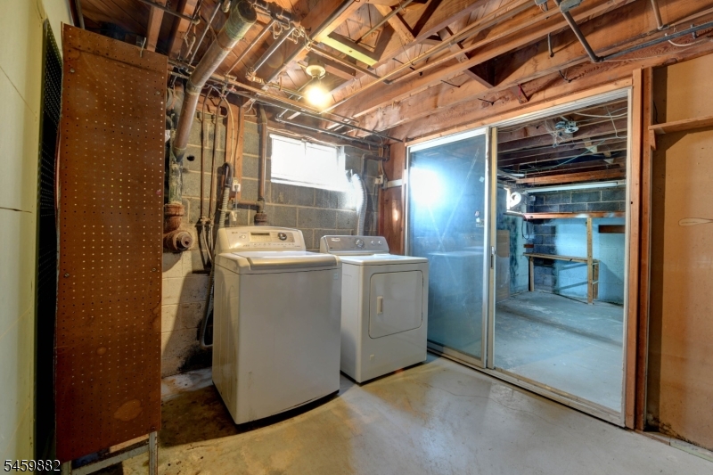 39 Sunset Rd Property Photo 25