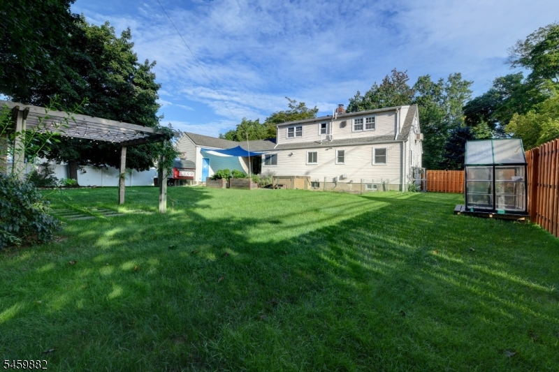 39 Sunset Rd Property Photo 28