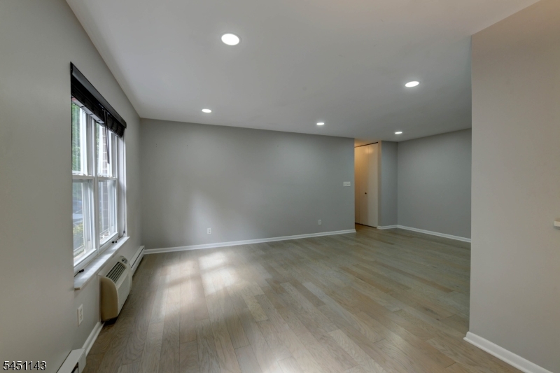100 Pierson Miller Dr F12 Property Photo 18