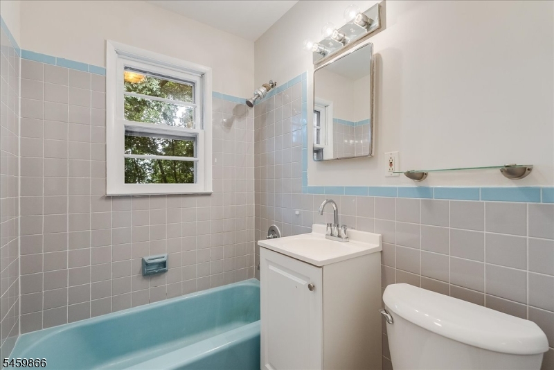 565 Dell Rd Property Photo 13