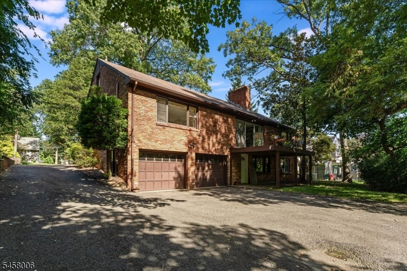 18 Tree Top Dr Property Photo 15