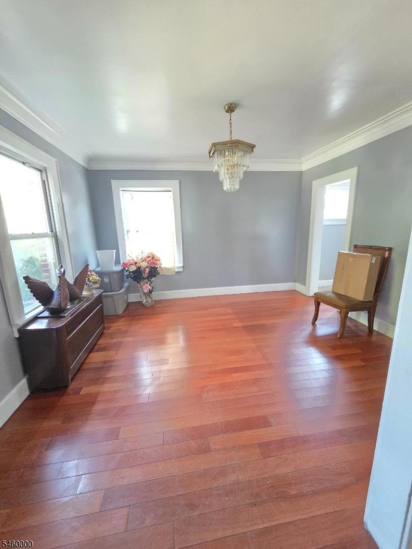 434 Conover Ter Property Photo 5