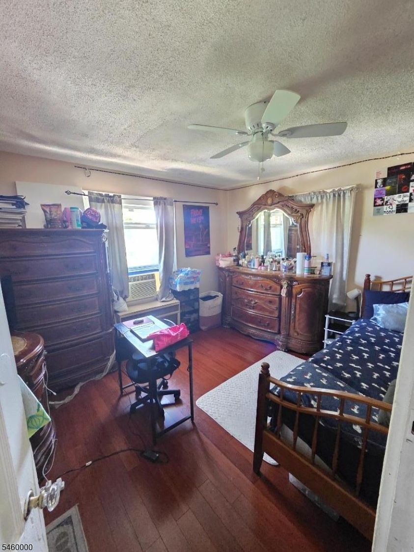 434 Conover Ter Property Photo 12