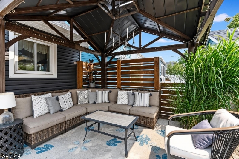 22 William St Property Photo 24