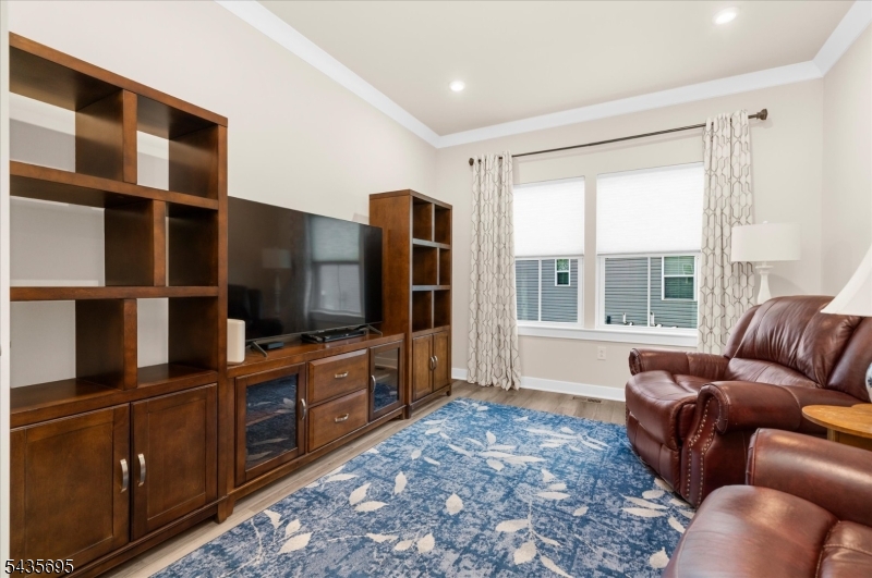 124 Club House Dr Property Photo 25