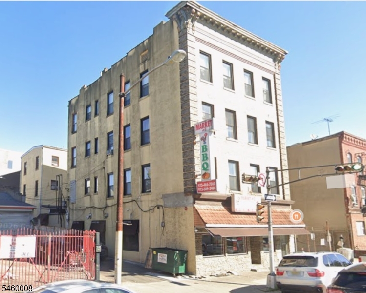 517 Market St Property Photo 1