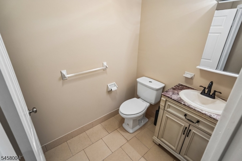 141 Marion Dr Property Photo 23