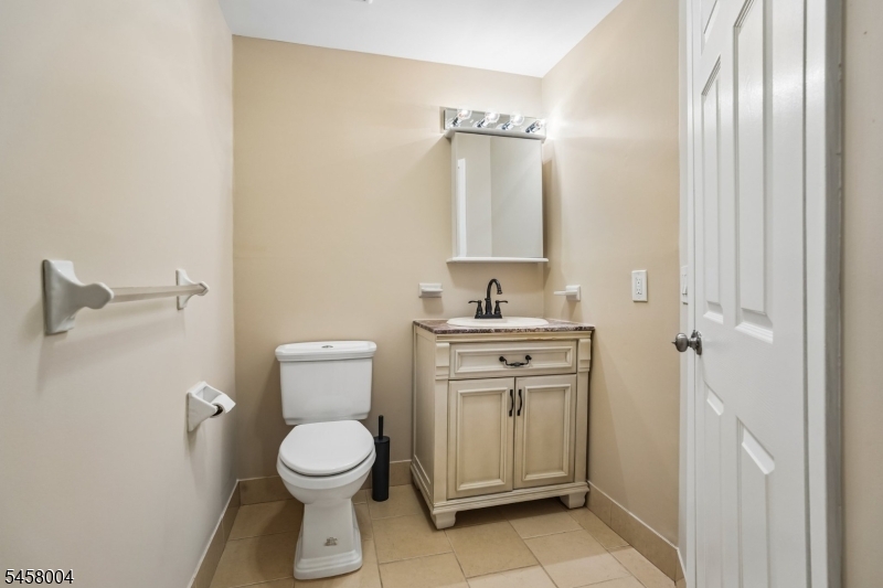 141 Marion Dr Property Photo 25