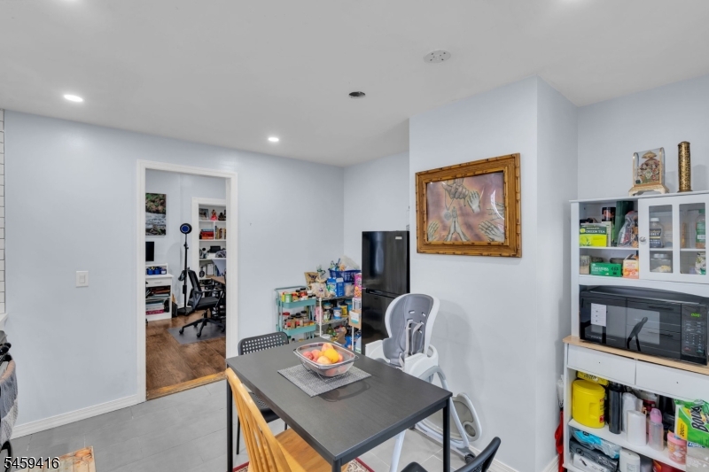 265 Washington St Property Photo 11