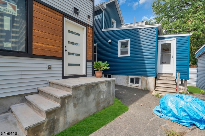 265 Washington St Property Photo 45