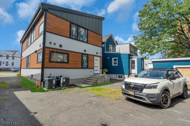 265 Washington St Property Photo 46